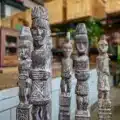 Houten sculptuur · Talisman M