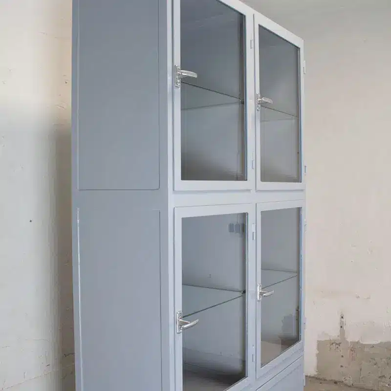 Apothekerskast 2 7040