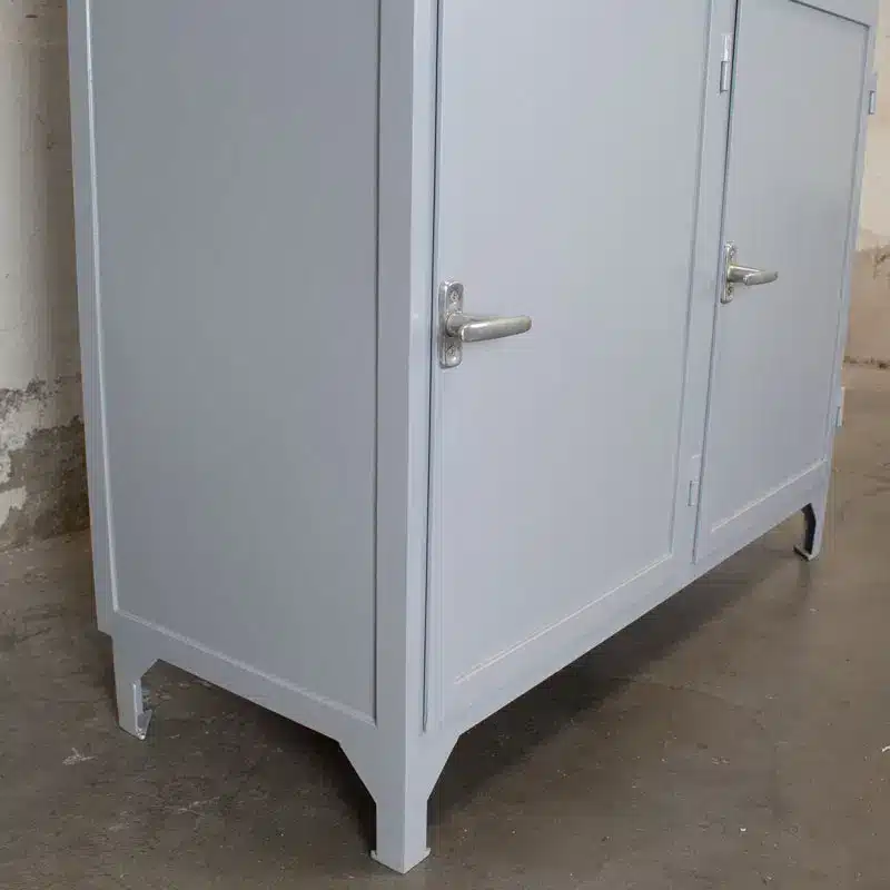 Apothekerskast 2 7040