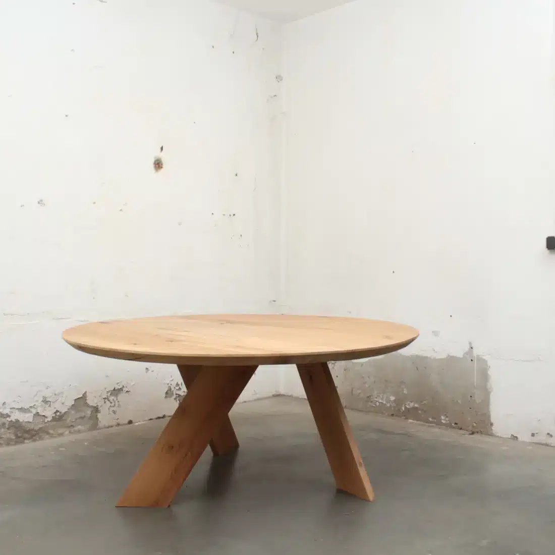 Oud Eiken Tafel Rond Oud Eiken Tafel Rond