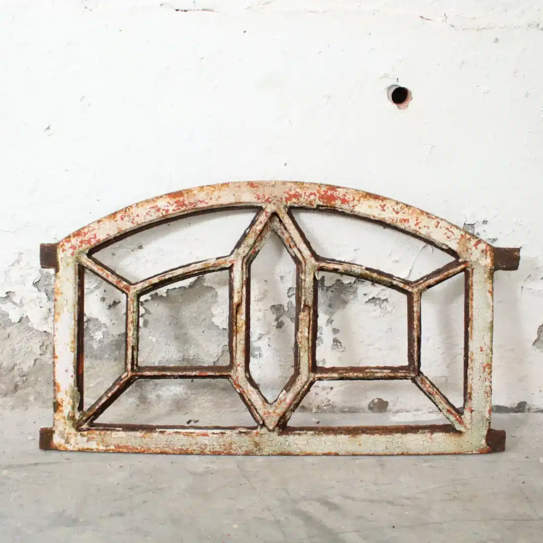 Gietijzeren Raam L Frame