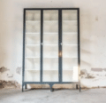 Apothekers vitrinekast 3-7016