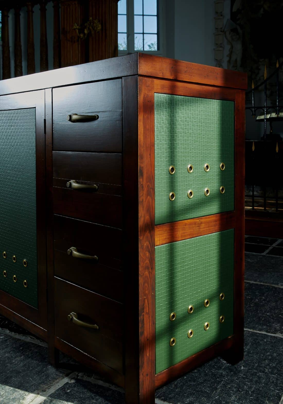 Trp Post Container Data Trp Post Id 10571 Classic Porsche Buffet Cabinet Royal Forest Green Trp Post Container
