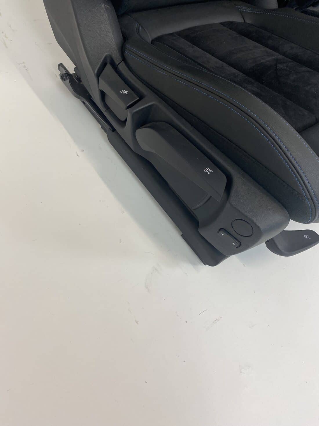 Trp Post Container Data Trp Post Id 13740 Interior Bmw 3 Series G20 M Sport Leather Alcantara Black Trp Post Container