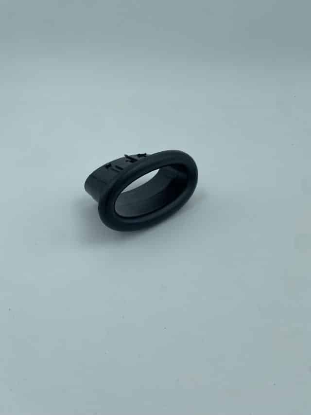 Belt grommet left Recaro Sport