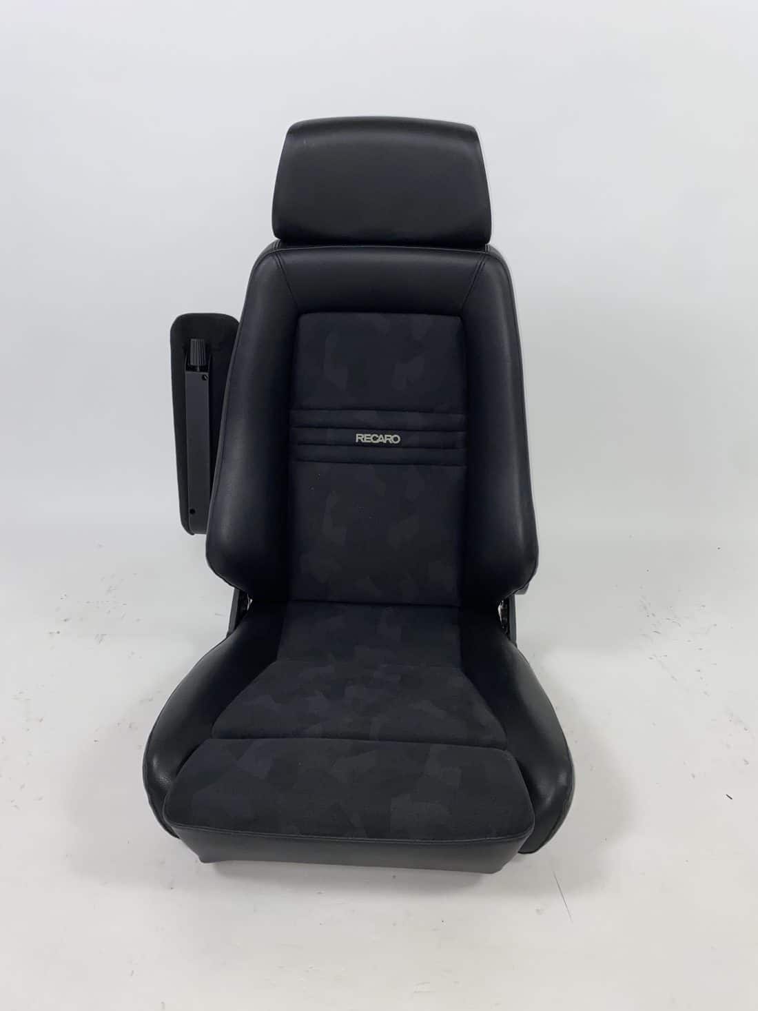Trp Post Container Data Trp Post Id 14198 Recaro Specialist M Refurbished With Armrest Trp Post Container