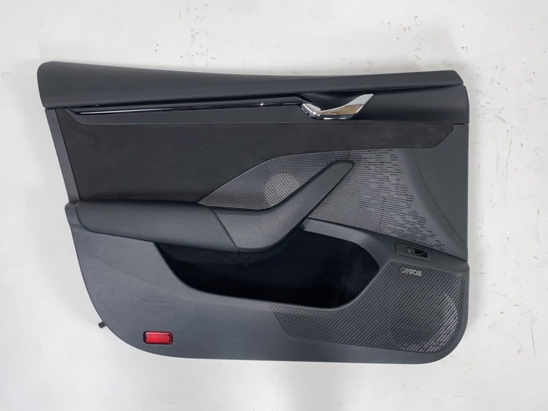 Trp Post Container Data Trp Post Id 14316 Interior Skoda Octavia Iv Combi Nx5 Fabric Black Red Trp Post Container