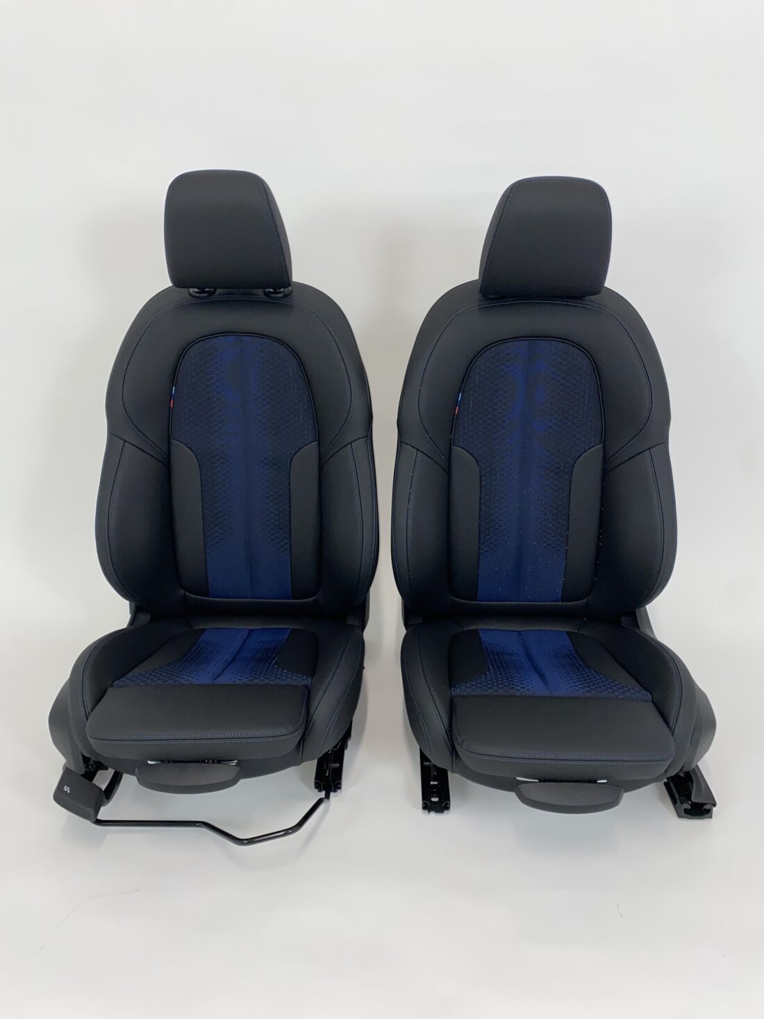 Trp Post Container Data Trp Post Id 15359 Interieur Bmw 2 Serie Gran Coup M F44 Leder Alcantara Zwart Blauw Trp Post Container