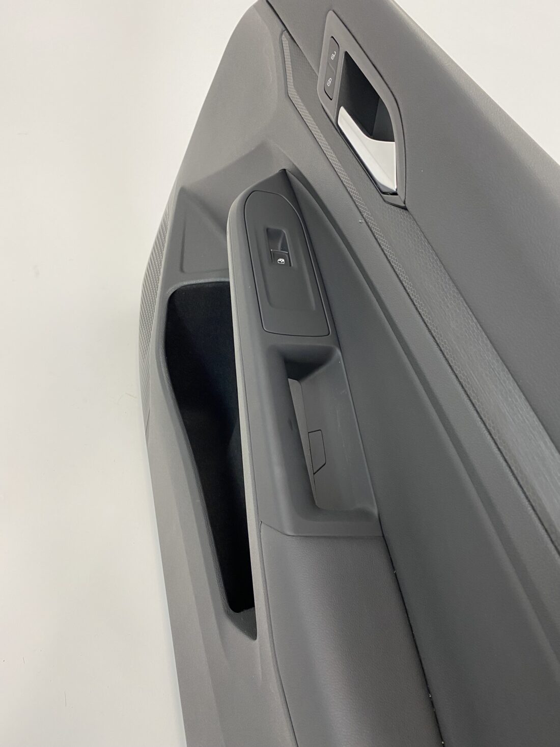Trp Post Container Data Trp Post Id 15426 Vw Golf 8 Gti Door Panels Leather Black Trp Post Container