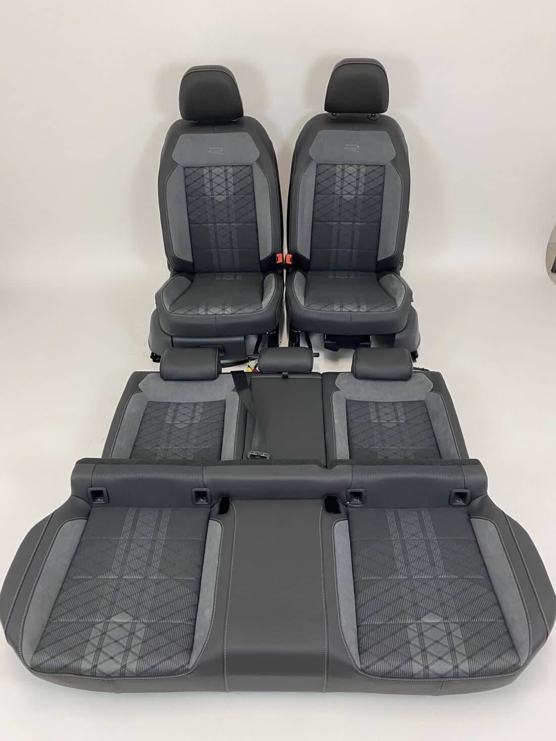 Trp Post Container Data Trp Post Id 15315 Interior Vw T Roc R A11 Alcantara Tela Negro Gris Trp Post Container
