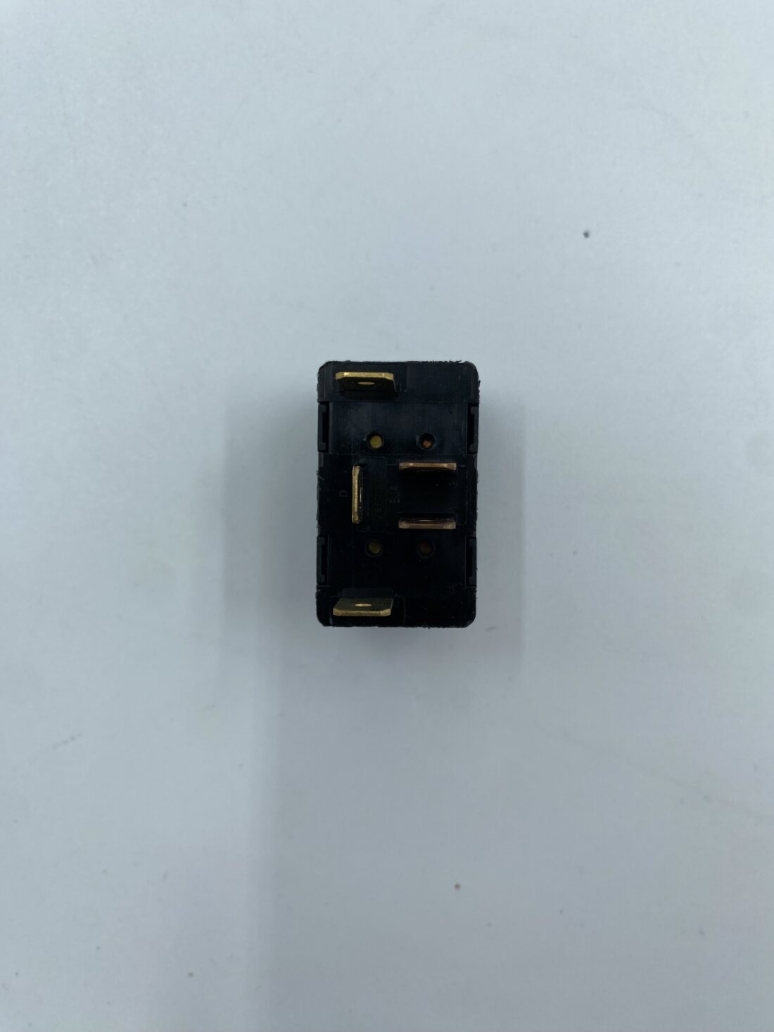 Trp Post Container Data Trp Post Id 15494 Switch Height Adjustment 24v Recaro Profi Rn And Sigus Truck Seat Trp Post Container