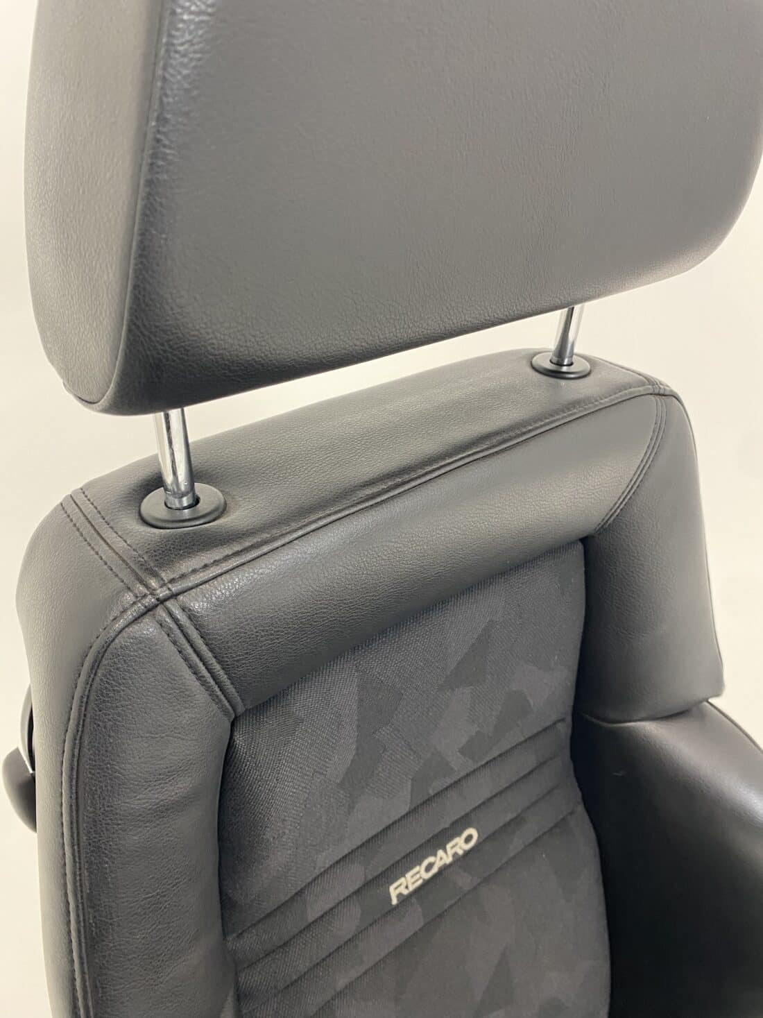 Trp Post Container Data Trp Post Id 15524 Recaro Expert M Refurbished Fabric Artificial Leather Black Trp Post Container