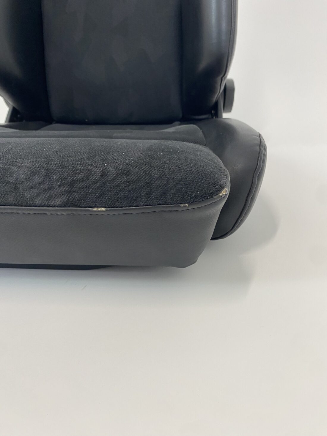 Trp Post Container Data Trp Post Id 15524 Recaro Expert M Refurbished Fabric Artificial Leather Black Trp Post Container