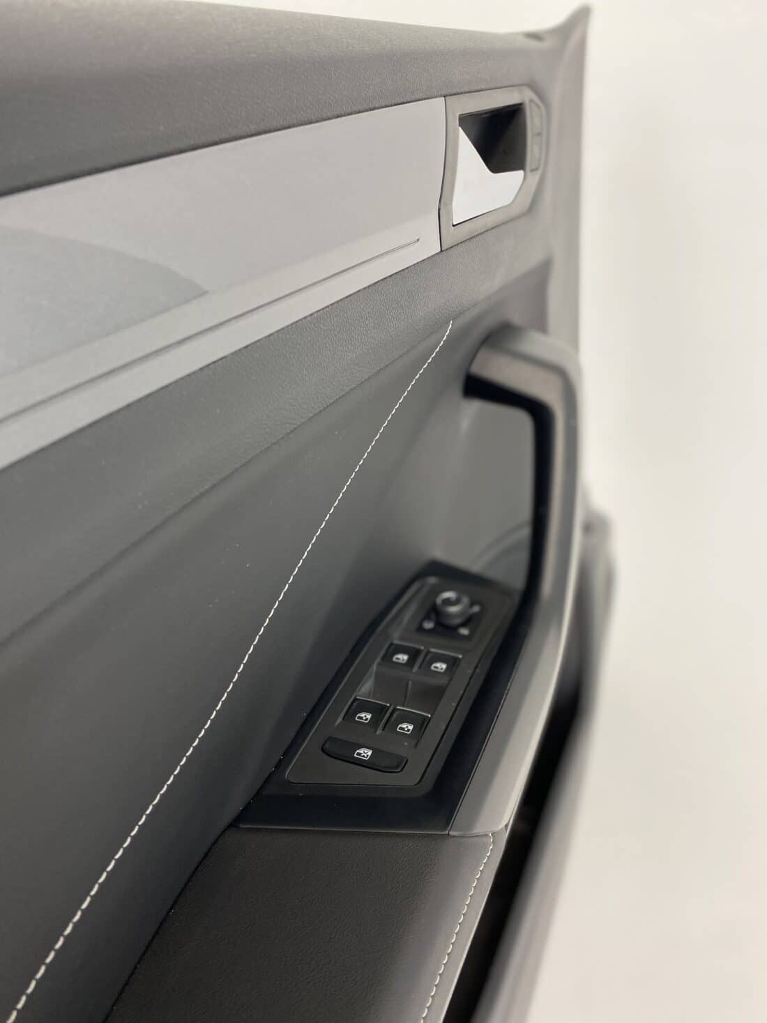 Interieur Vw T Roc A11 Alcantara Stof Zwart Licht Grijs