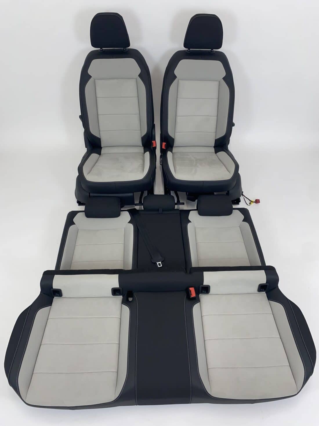 Trp Post Container Data Trp Post Id 15650 Interior Vw T Roc A11 Alcantara Fabric Black Light Grey Trp Post Container