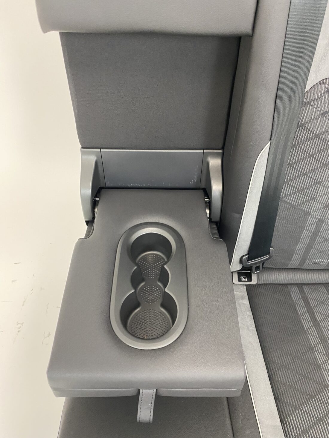 Trp Post Container Daten Trp Post Id 15719 Innenraum Vw Tiguan R Alcantara Stoff Grau Schwarz Trp Post Container