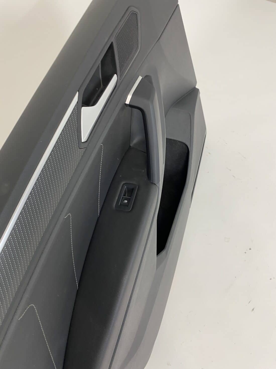 Trp Post Container Daten Trp Post Id 15719 Innenraum Vw Tiguan R Alcantara Stoff Grau Schwarz Trp Post Container