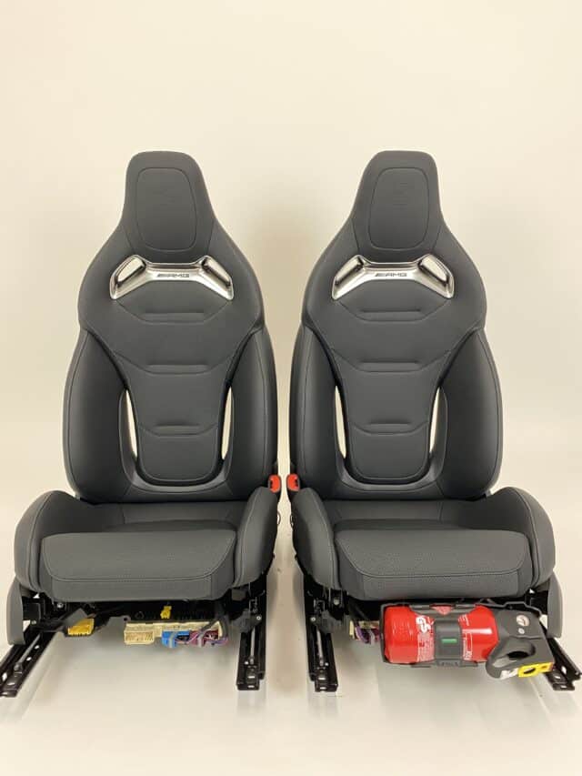 Mercedes Benz C Klasse Amg Performance Sitze W206 Schwarzes Leder mit weißen Nähten