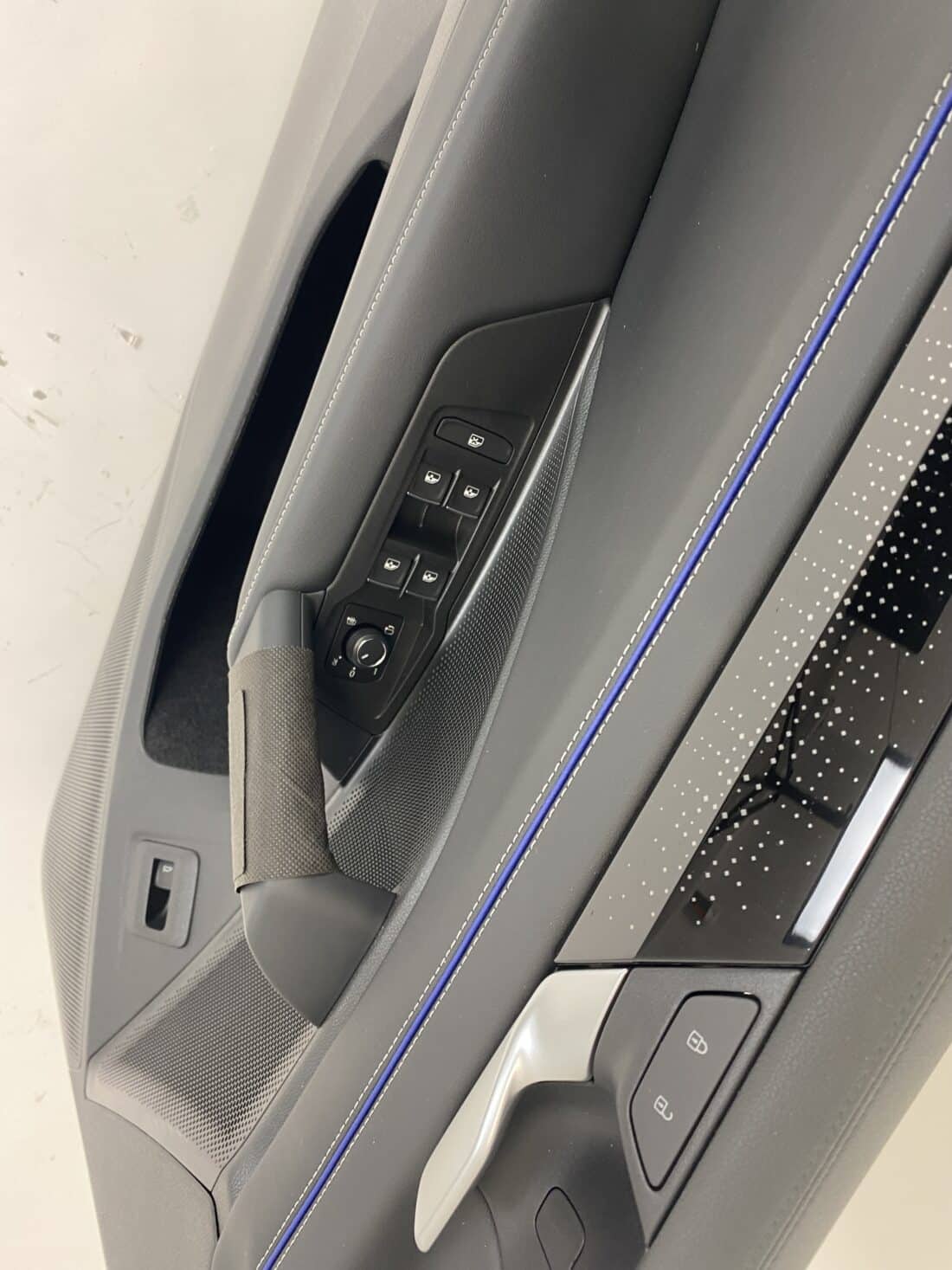 Interieur Vw Tiguan Leder Zwart Met Blauwe Details