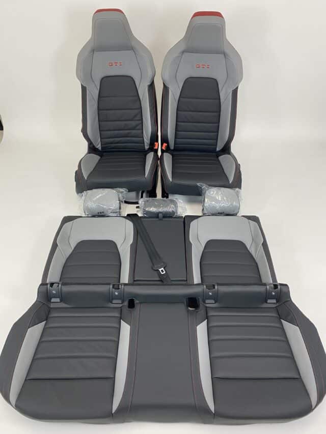 Interieur Vw Golf 8 Gti Zwart Grijs Rood