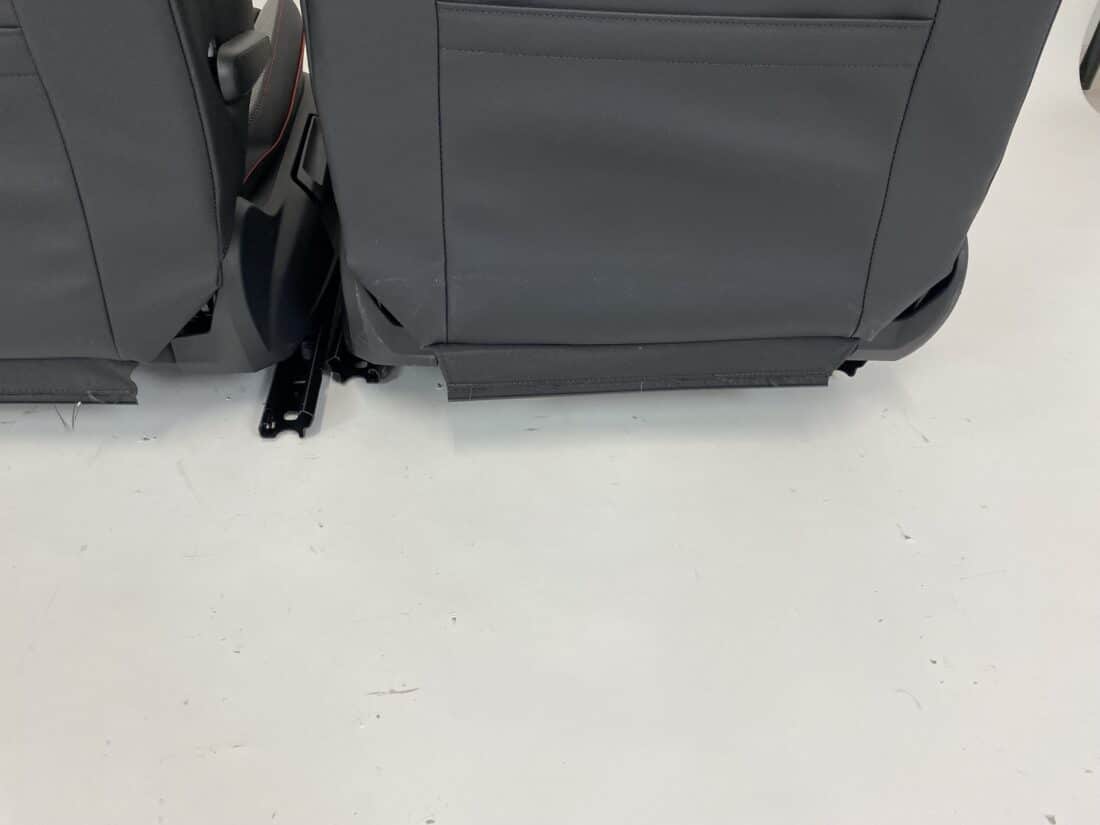 Interieur Vw Golf 8 Gti Zwart Grijs Rood