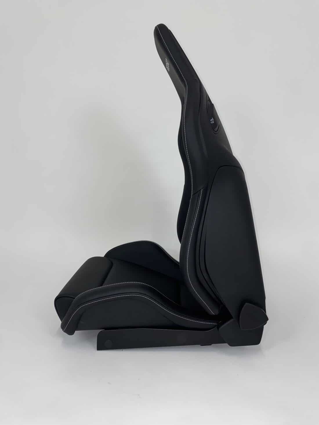 Recaro Sportster Cs Leder Zwart Met Wit Stiksel