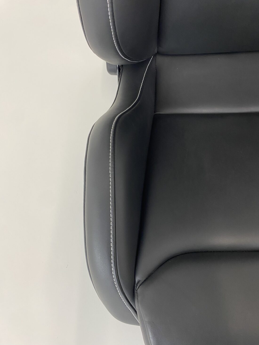 Recaro Sportster Cs Leder Zwart Met Wit Stiksel