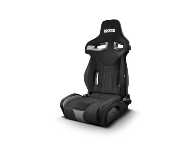 Sparco R333