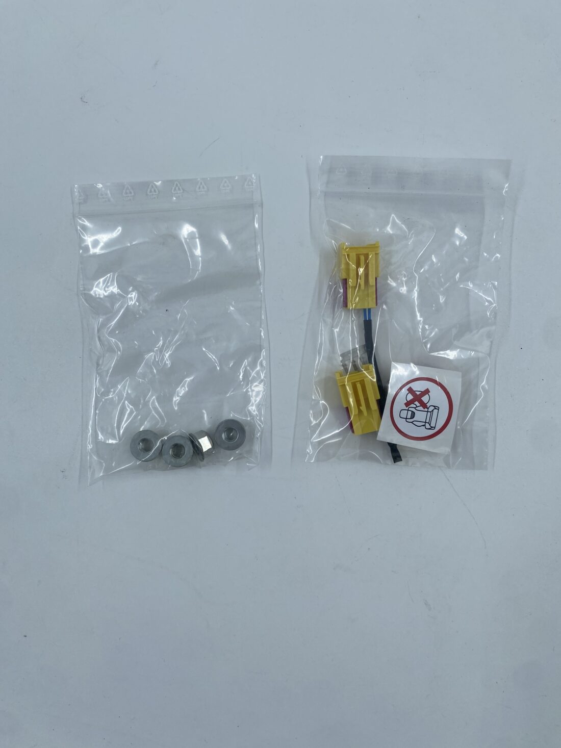Trp Post Container Data Trp Post Id 19306 Recaro Built-in console Audi Vw Skoda Seat 68 75 19 Trp Post Container
