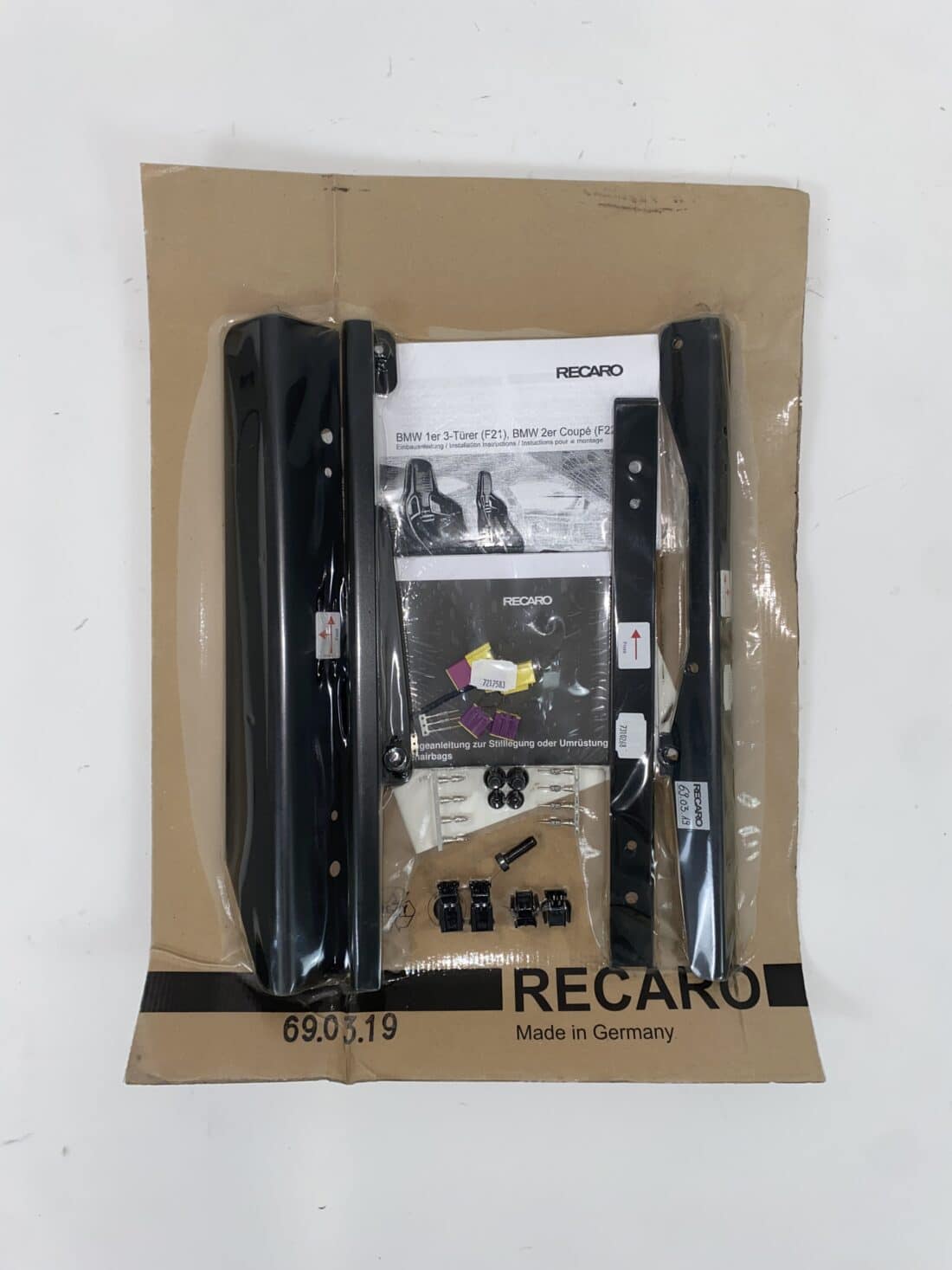 Trp Post Container Data Trp Post Id 19360 Recaro Inbouwconsole Bmw 69 03 19 Trp Post Container
