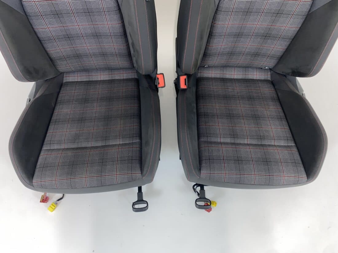 Interieur Vw Golf 8 Gti Alcantara Stof Grijs Geruit Rood Wit Grijs