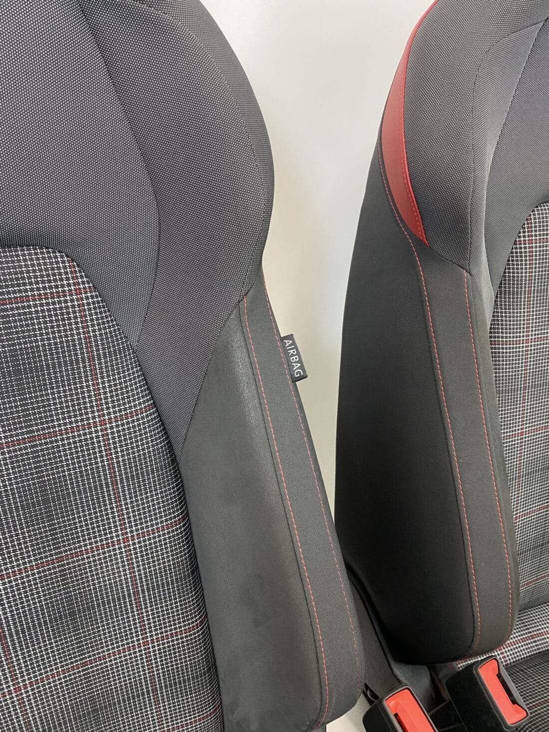 Interieur Vw Golf 8 Gti Alcantara Stof Grijs Geruit Rood Wit Grijs