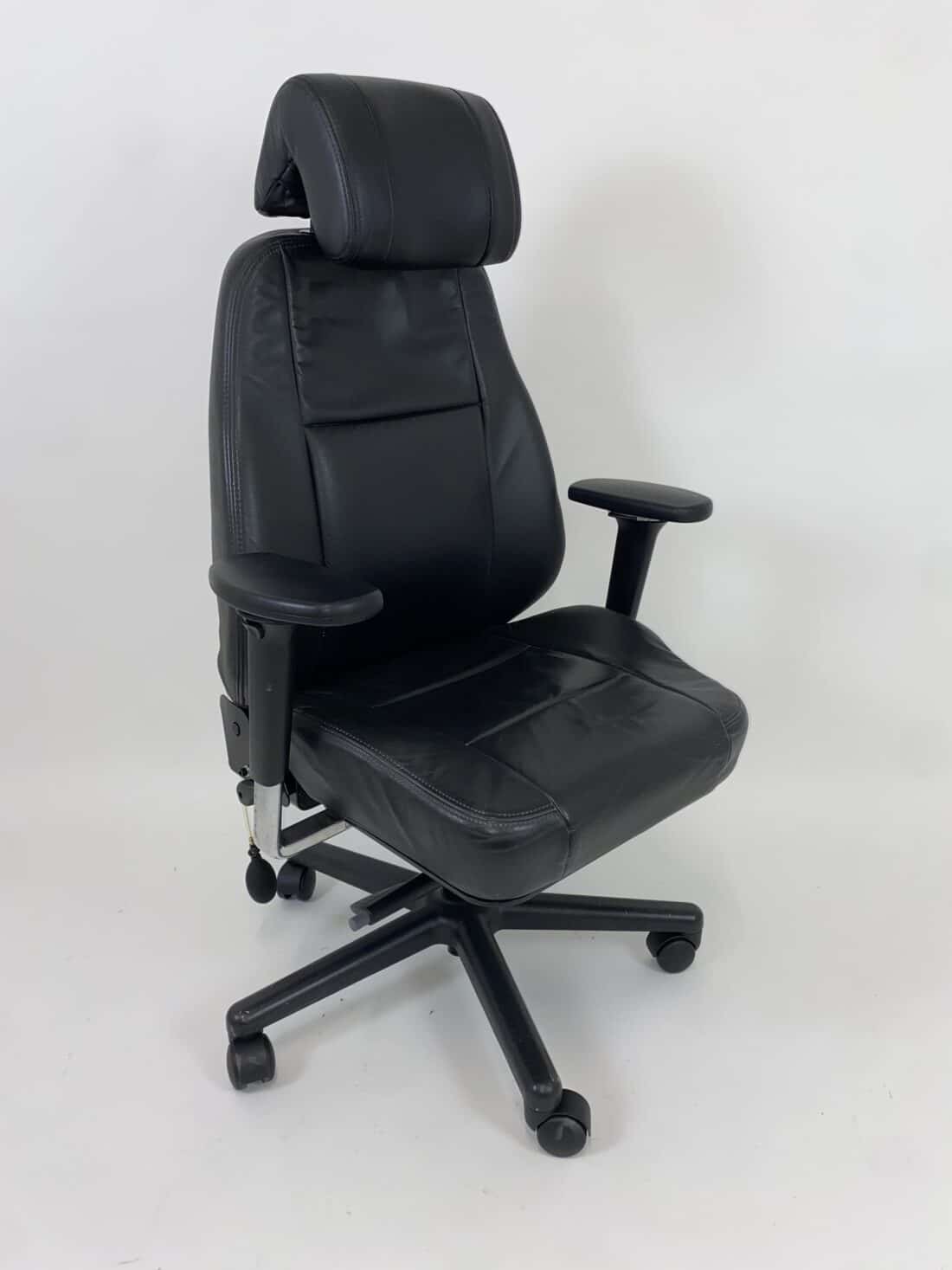 Trp Post Container Data Trp Post Id 19255 Used Iron Horse 4000 24 7 Chair Trp Post Container