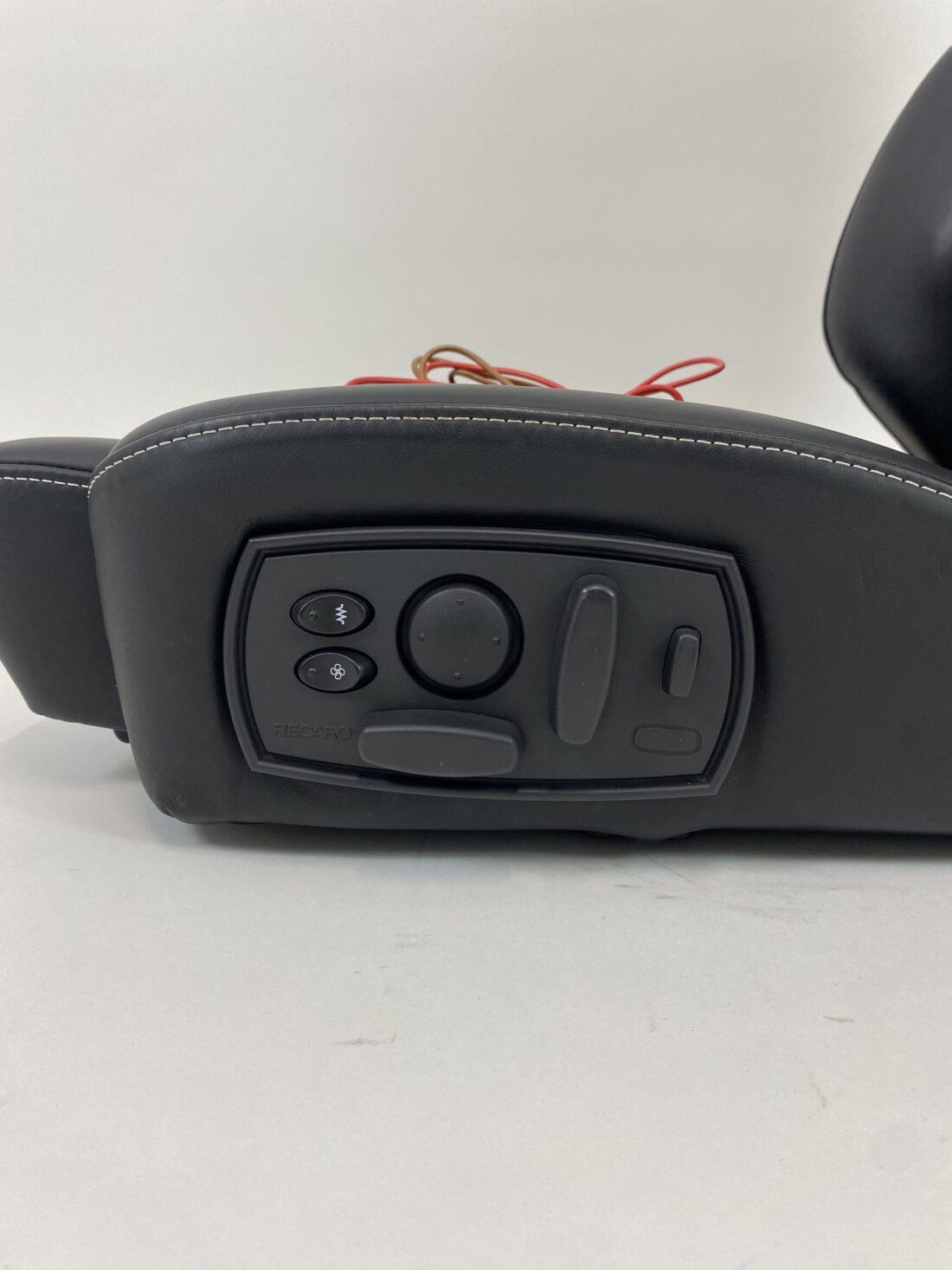 Trp Post Container Data Trp Post Id 18903 Recaro Orthopd Leather Refurbished Trp Post Container