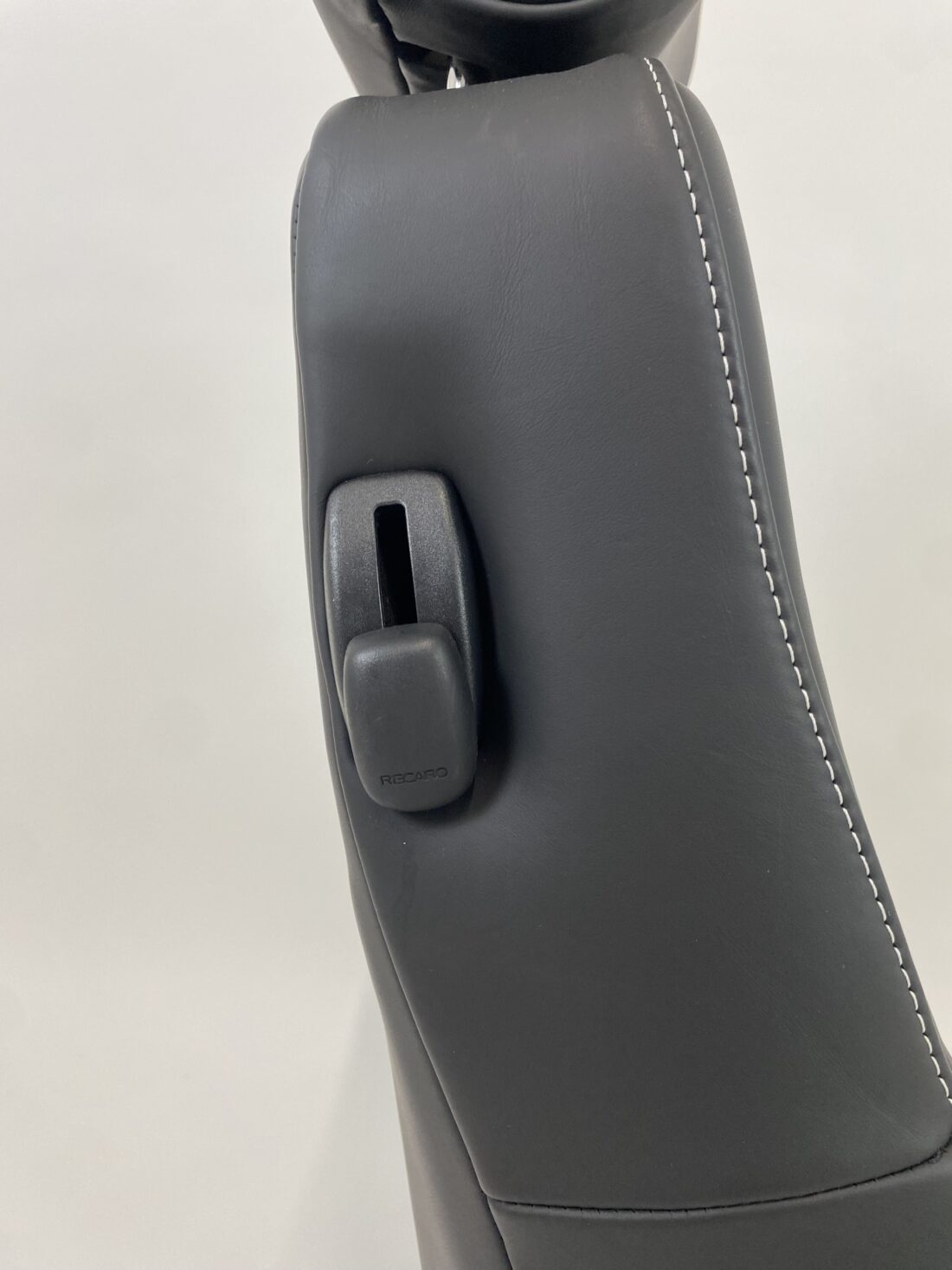 Trp Post Container Data Trp Post Id 18903 Recaro Orthopd Leather Refurbished Trp Post Container