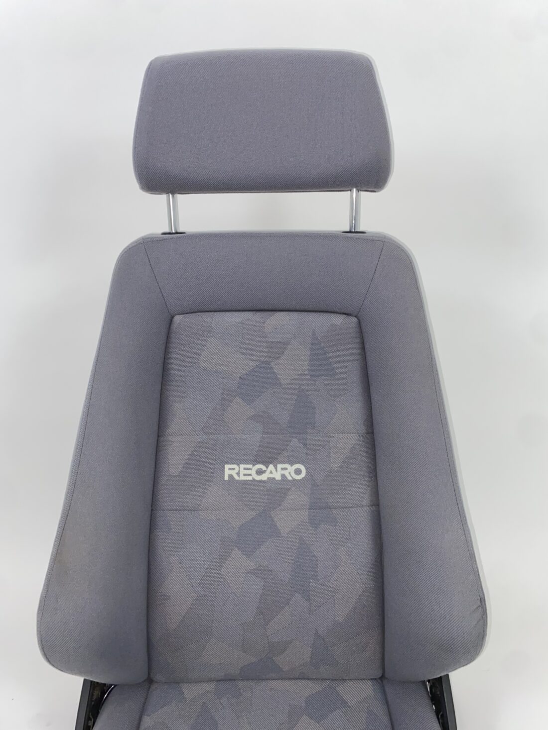 Trp Post Container Data Trp Post Id 18921 Recaro Specialist L Refurbished Trp Post Container