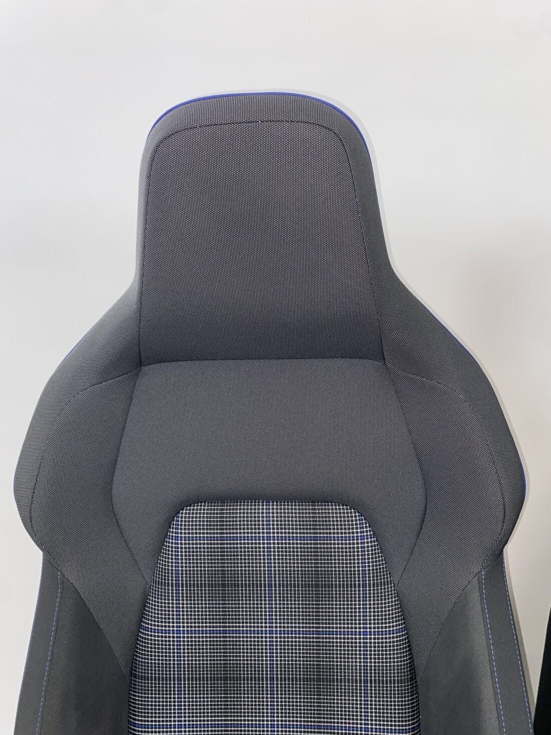 Trp Post Container Data Trp Post Id 19061 Interieur Vw Golf 8 Gte Stof Alcantara Blauw Zwart Grijs Trp Post Container