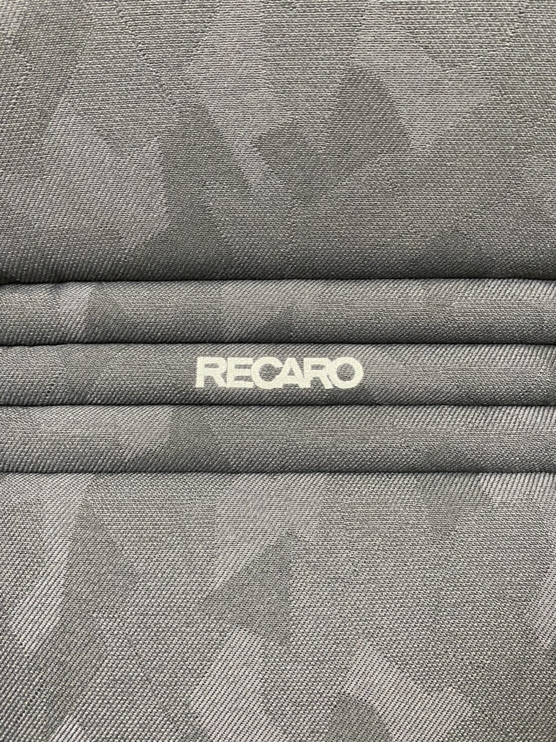 Datos del contenedor de Trp Post. ID de Trp Post: 19592. Recaro Specialist S. Contenedor de Trp Post reacondicionado Datos del contenedor de Trp Post. ID de Trp Post: 19592. Recaro Specialist S. Contenedor de Trp Post reacondicionado