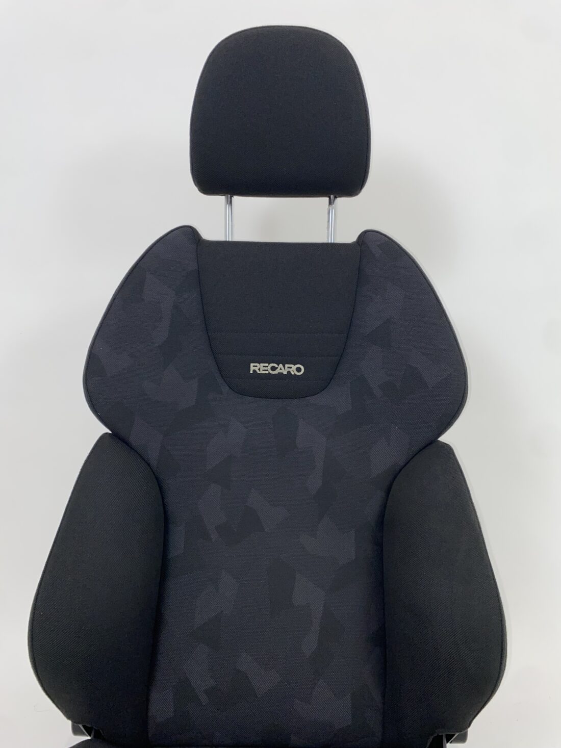 Datos del contenedor de Trp Post. ID de Trp Post: 19629. Recaro Style XL Sportline reacondicionado. Contenedor de Trp Post