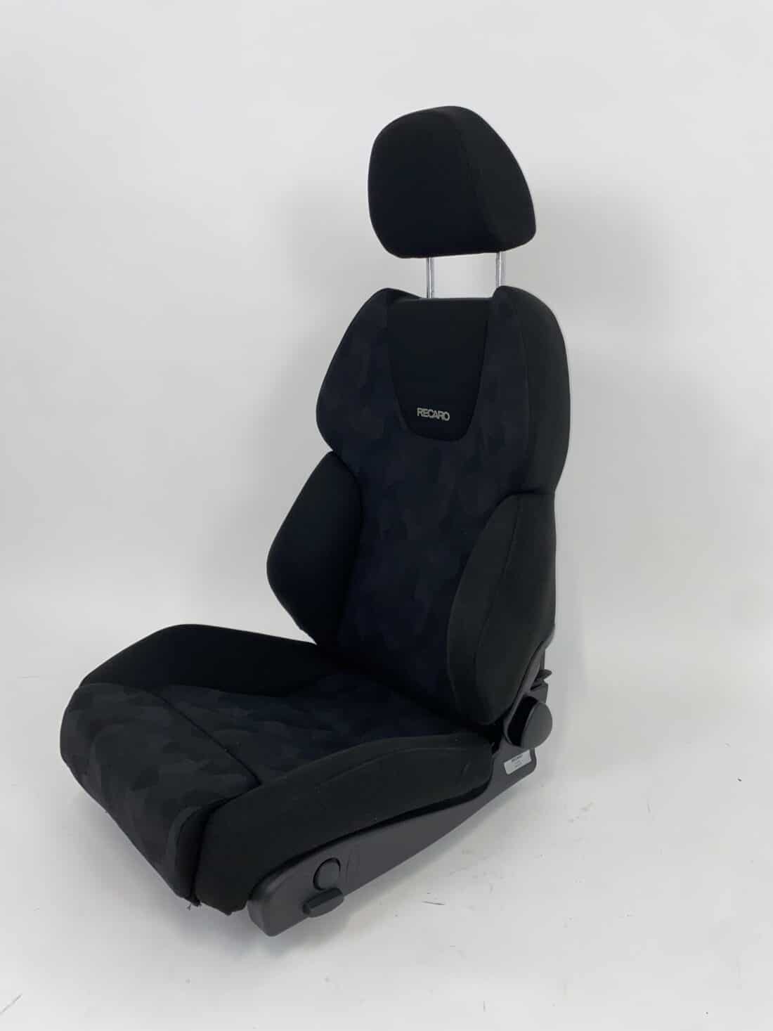 Datos del contenedor de Trp Post. ID de Trp Post: 19629. Recaro Style XL Sportline reacondicionado. Contenedor de Trp Post