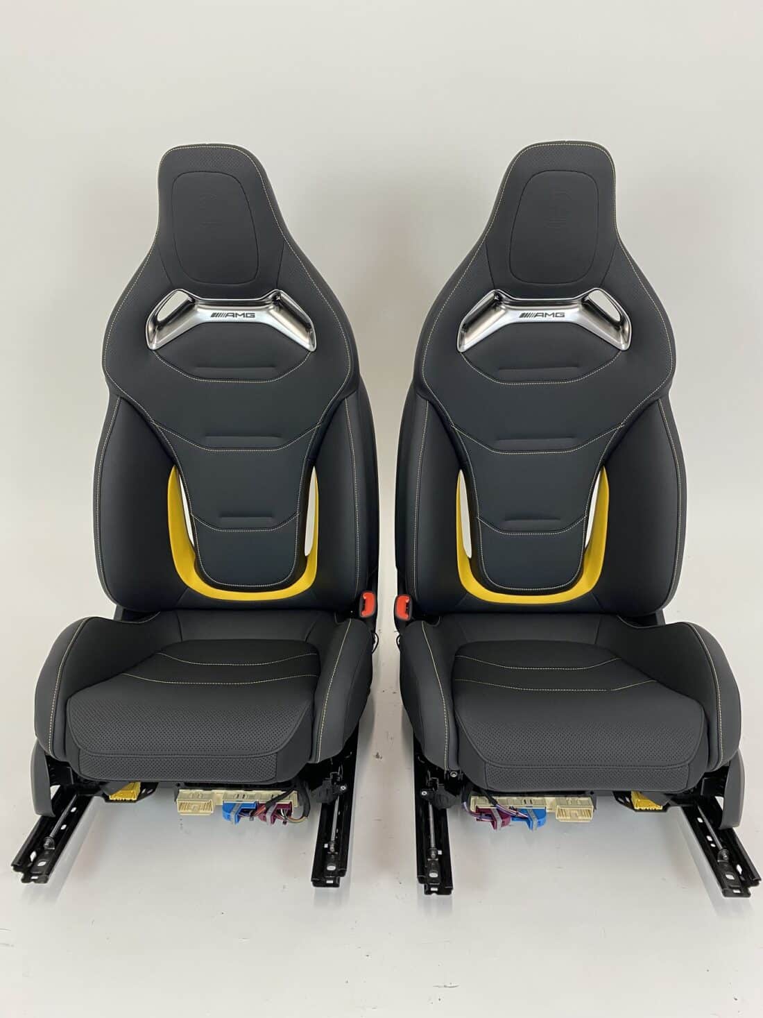 Mercedes Benz C Klasse Amg Performance Stoelen W206 Zwart Leder Met Gele Details