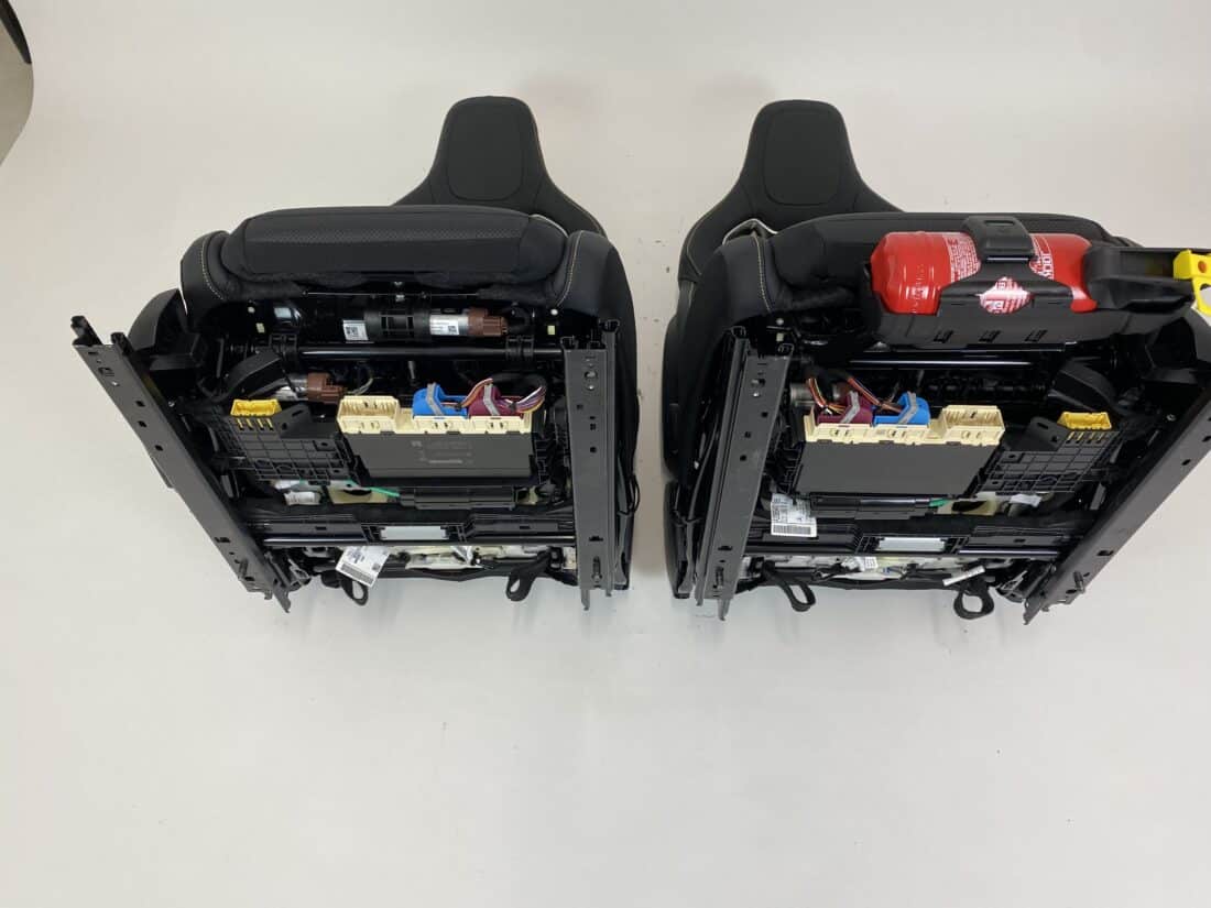 Mercedes Benz C Klasse Amg Performance Stoelen W206 Zwart Leder Met Gele Details