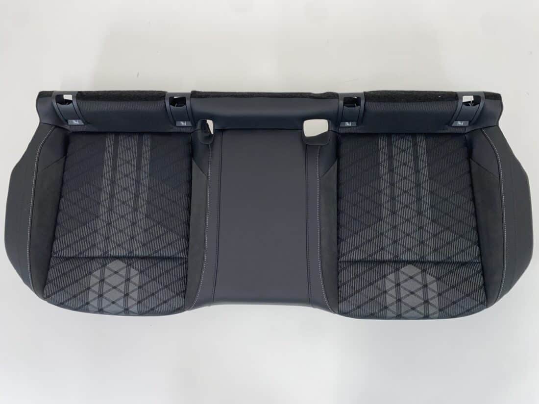 Données du conteneur Trp Post - ID Trp Post 20058 - Intérieur VW Golf 8 R CD gris-noir - Conteneur Trp Post Données du conteneur Trp Post - ID Trp Post 20058 - Intérieur VW Golf 8 R CD gris-noir - Conteneur Trp Post