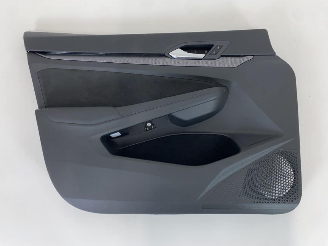 Données du conteneur Trp Post - ID Trp Post 20058 - Intérieur VW Golf 8 R CD gris-noir - Conteneur Trp Post Données du conteneur Trp Post - ID Trp Post 20058 - Intérieur VW Golf 8 R CD gris-noir - Conteneur Trp Post