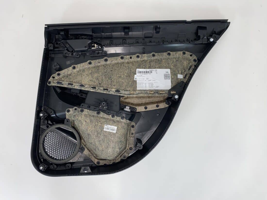 Données du conteneur Trp Post - ID Trp Post 20058 - Intérieur VW Golf 8 R CD gris-noir - Conteneur Trp Post Données du conteneur Trp Post - ID Trp Post 20058 - Intérieur VW Golf 8 R CD gris-noir - Conteneur Trp Post