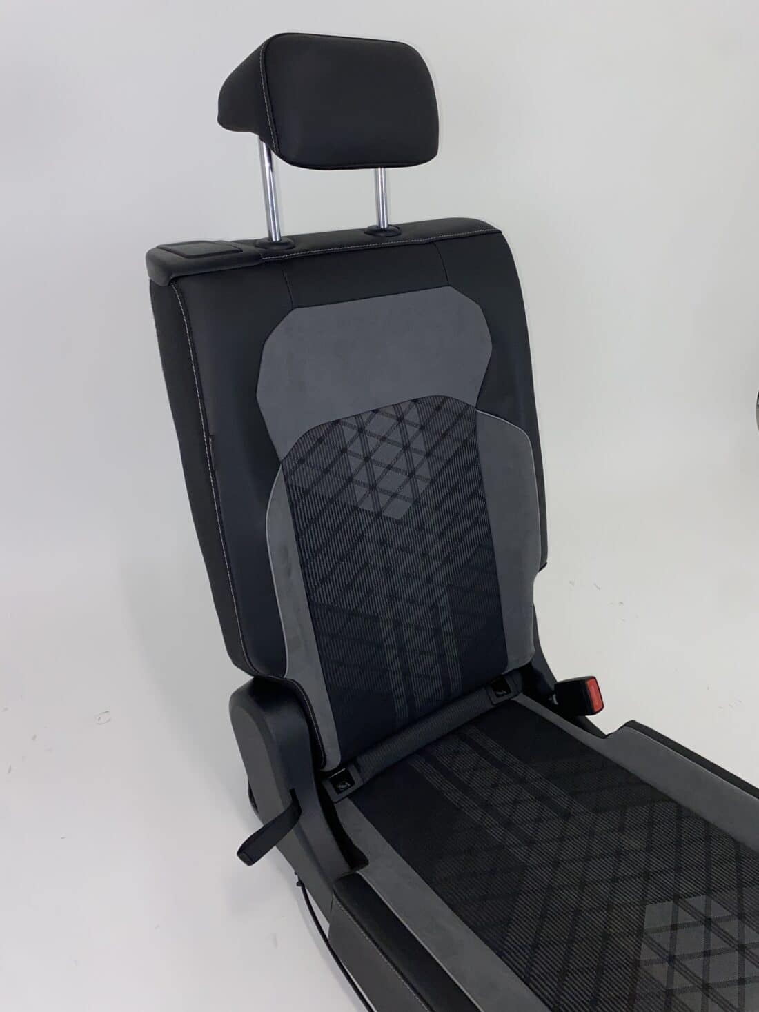 Trp Post Container Data Trp Post ID 20025 Interior VW Tiguan R Allspace Bw2 Alcantara Fabric Leather Trp Post Container Trp Post Container Data Trp Post ID 20025 Interior VW Tiguan R Allspace Bw2 Alcantara Fabric Leather Trp Post Container