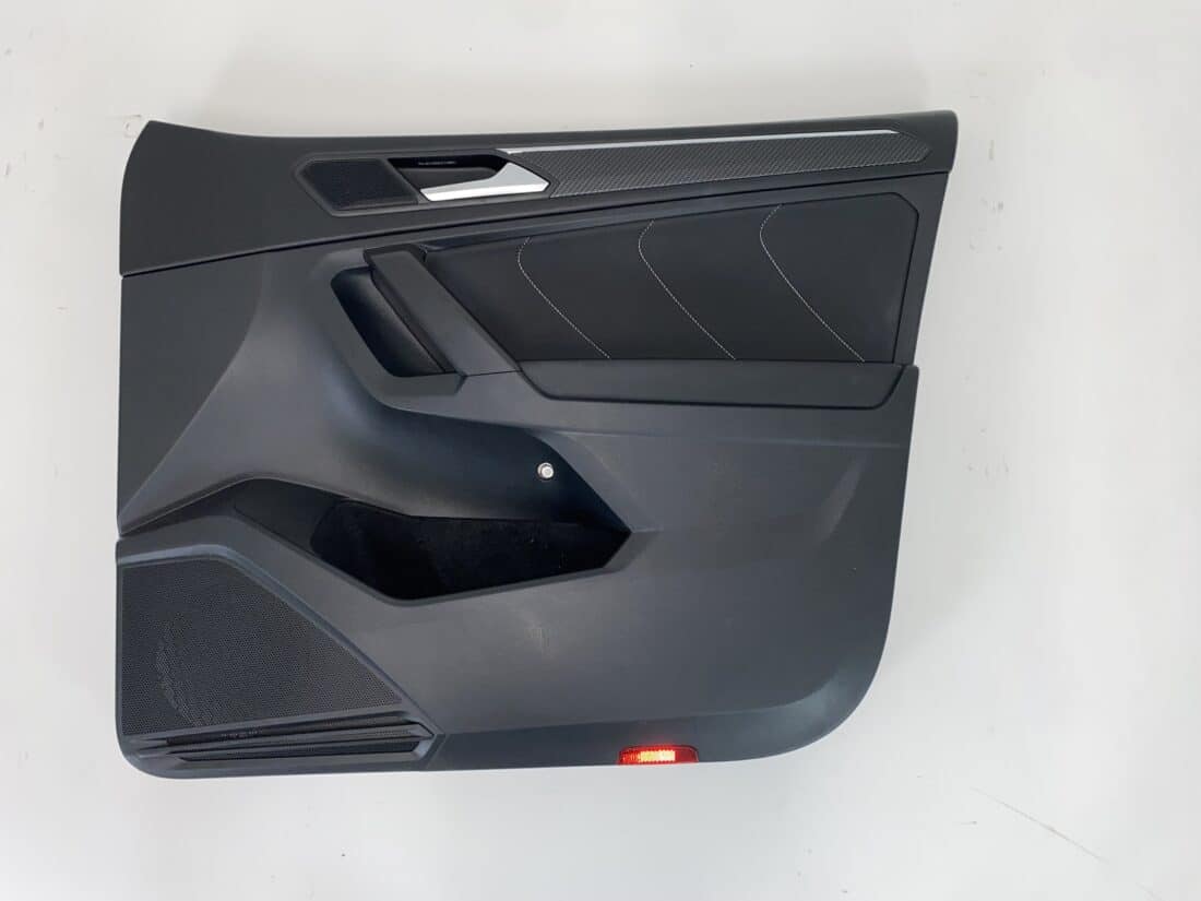 Trp Post Container Data Trp Post ID 20025 Interior VW Tiguan R Allspace Bw2 Alcantara Fabric Leather Trp Post Container Trp Post Container Data Trp Post ID 20025 Interior VW Tiguan R Allspace Bw2 Alcantara Fabric Leather Trp Post Container