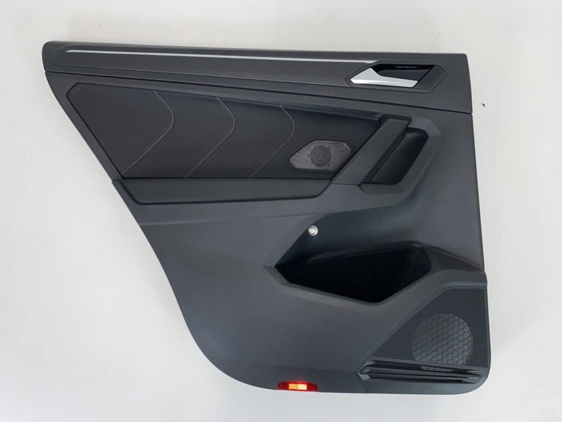 Trp Post Container Data Trp Post ID 20025 Interior VW Tiguan R Allspace Bw2 Alcantara Fabric Leather Trp Post Container Trp Post Container Data Trp Post ID 20025 Interior VW Tiguan R Allspace Bw2 Alcantara Fabric Leather Trp Post Container