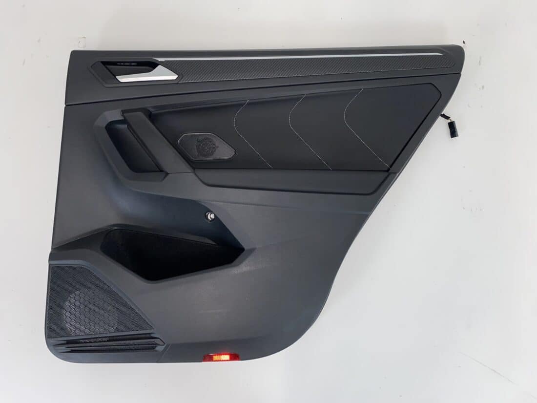 Trp Post Container Data Trp Post ID 20025 Interior VW Tiguan R Allspace Bw2 Alcantara Fabric Leather Trp Post Container Trp Post Container Data Trp Post ID 20025 Interior VW Tiguan R Allspace Bw2 Alcantara Fabric Leather Trp Post Container