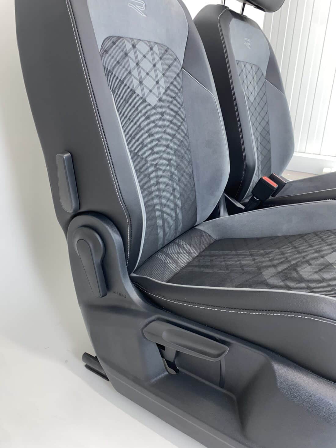 Trp Post Container Data Trp Post ID 20025 Interior VW Tiguan R Allspace Bw2 Alcantara Fabric Leather Trp Post Container Trp Post Container Data Trp Post ID 20025 Interior VW Tiguan R Allspace Bw2 Alcantara Fabric Leather Trp Post Container